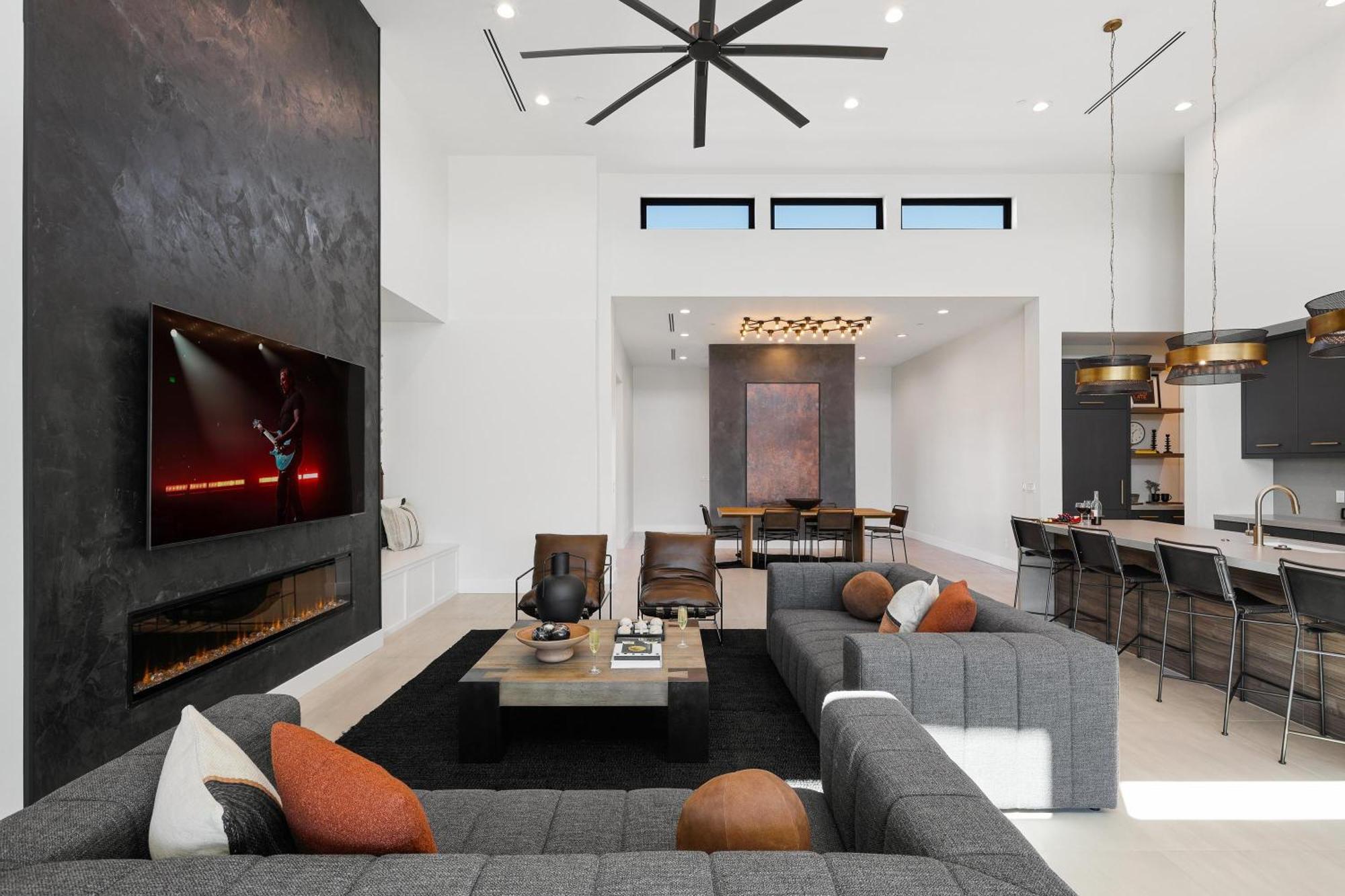Luxe - Solstice Retreat - Heated Pools - 2 Homes * Scottsdale