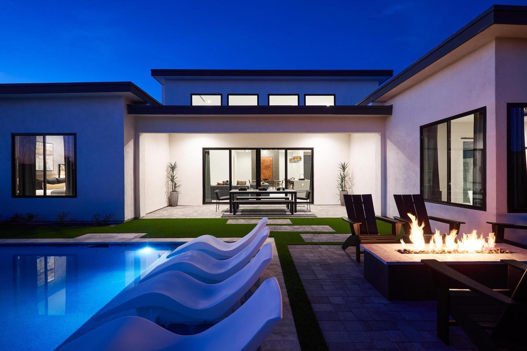 Holiday home Luxe - Solstice Retreat - Heated Pools - 2 Homes *